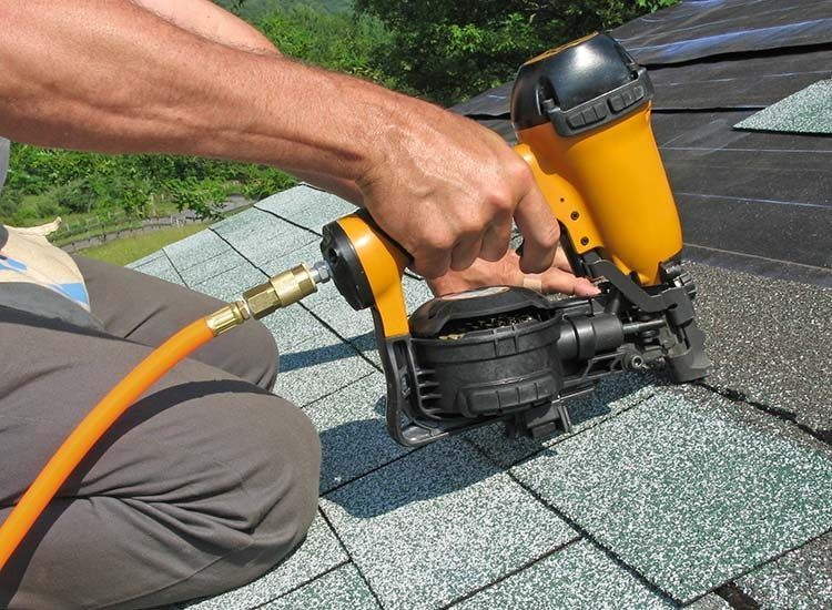 How You Should Unclog Blocked Downspouts to Save Your Roof?